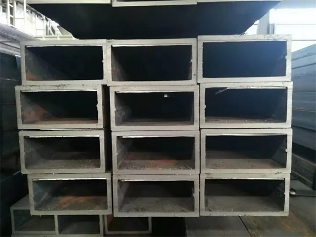 开阳Q235冷拔方管材质特点 适用工程场景分析